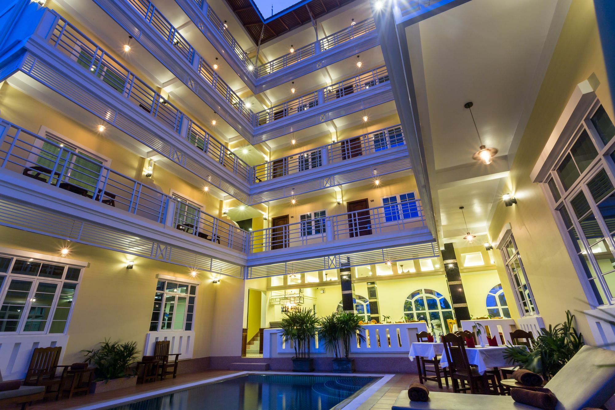 Grand Bayon Siem Reap Hotel Esterno foto